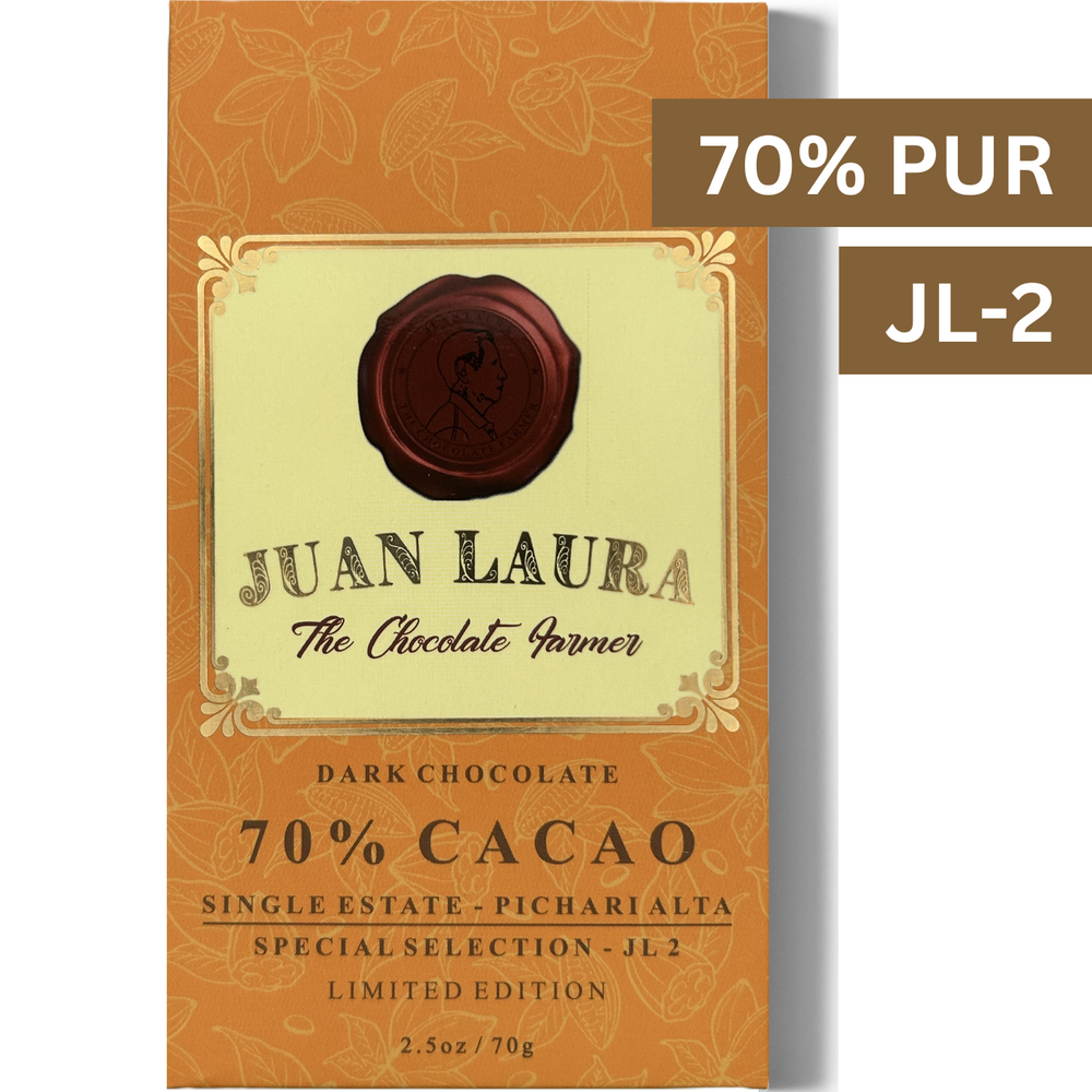 Verpackung der 70% dunklen Schokolade von Juan Laura mit rotem Siegel und orangefarbenem Muster. Text: '70% CACAO', 'Single Estate - Pichari Alta', 'Special Selection - JL-2', 'Limited Edition', '2.5 oz / 70 g'. Oben rechts stehen die Begriffe '70% PUR' und 'JL-2'.